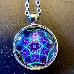 Alex Graves Jewelry

Original Hand-made pendants